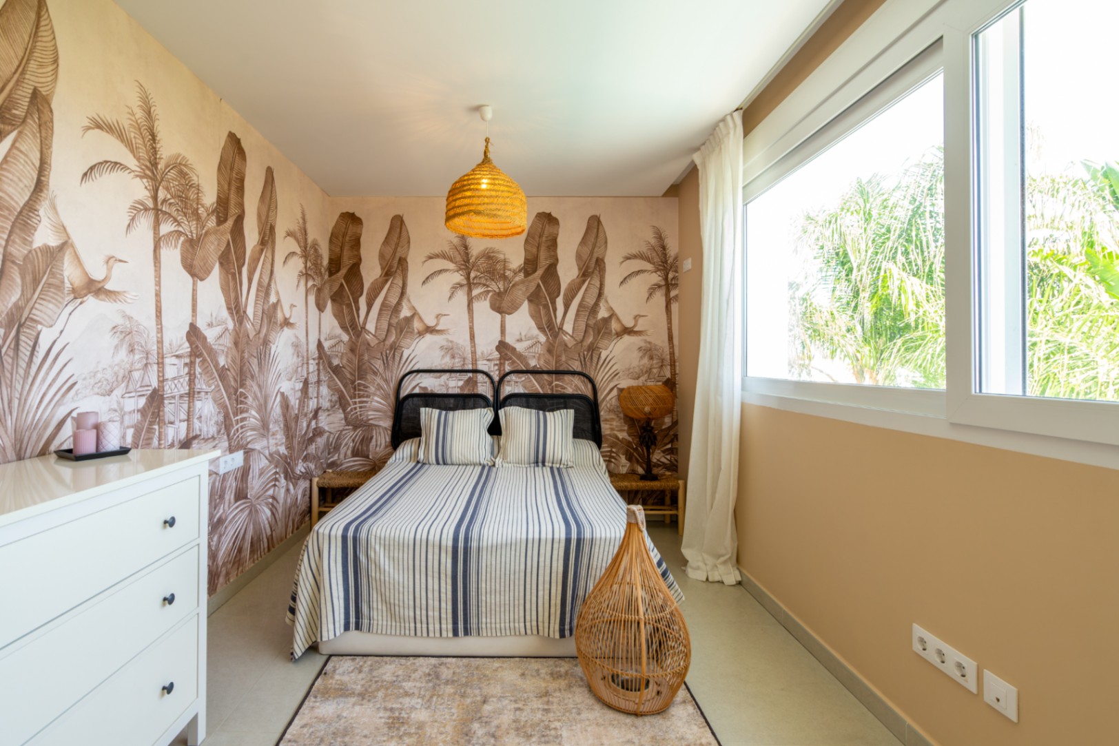 GM-241 - Chalet en venta en Denia, 4 dormitorios, piscina y 270 m²