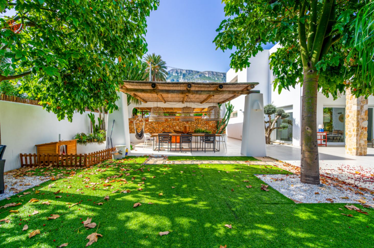 GM-241 - Chalet en venta en Denia, 4 dormitorios, piscina y 270 m²