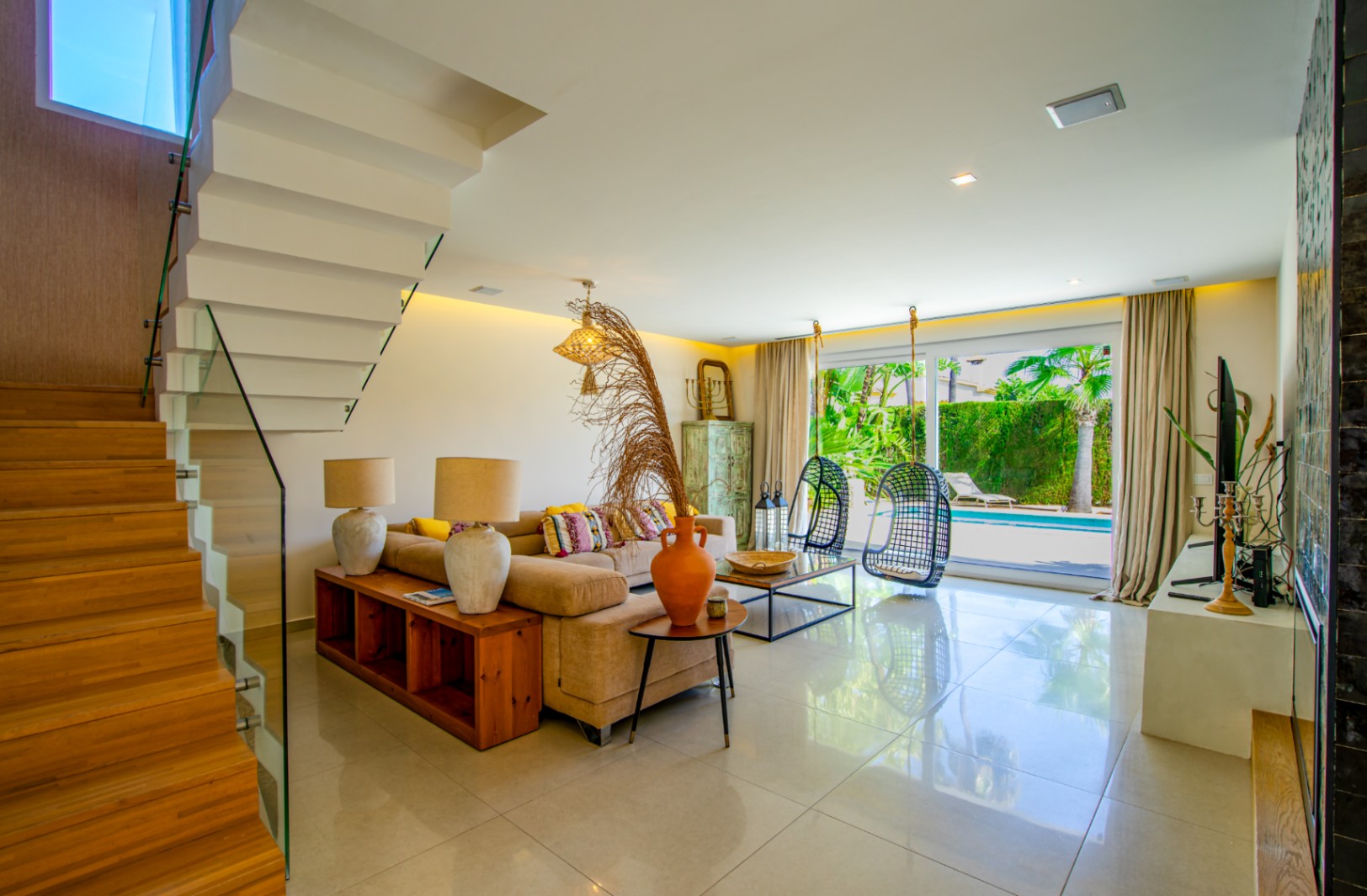 GM-241 - Chalet en venta en Denia, 4 dormitorios, piscina y 270 m²