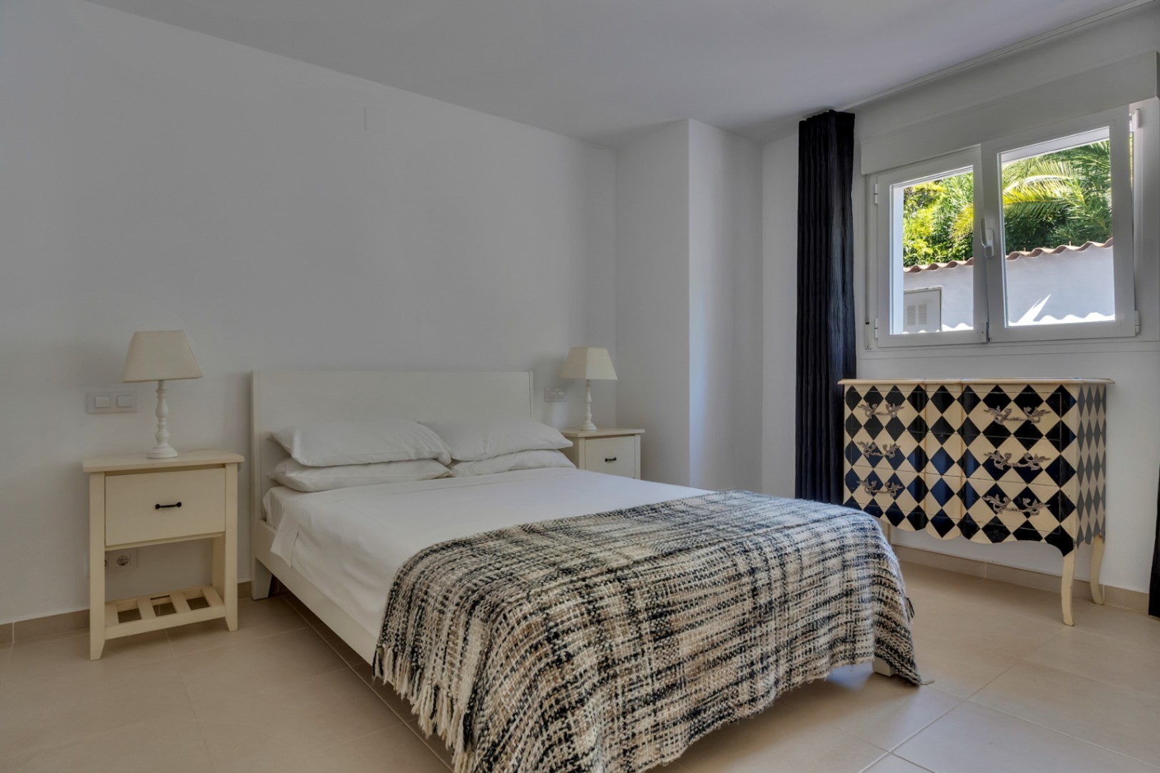 GM-243 - Villa en venta en Javea con 5 dormitorios y piscina privada