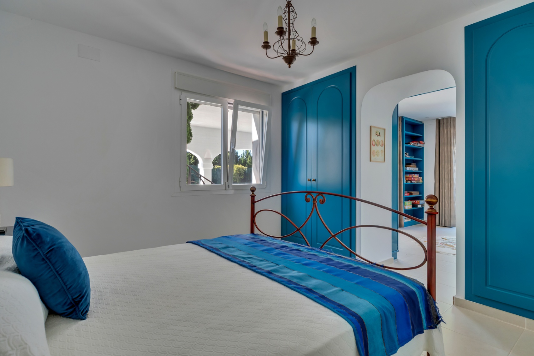 GM-243 - Villa en venta en Javea con 5 dormitorios y piscina privada