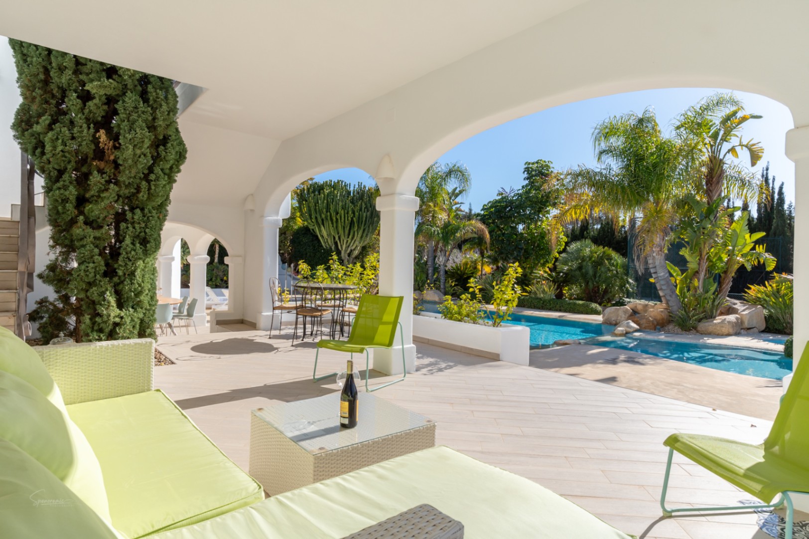 GM-243 - Villa en venta en Javea con 5 dormitorios y piscina privada