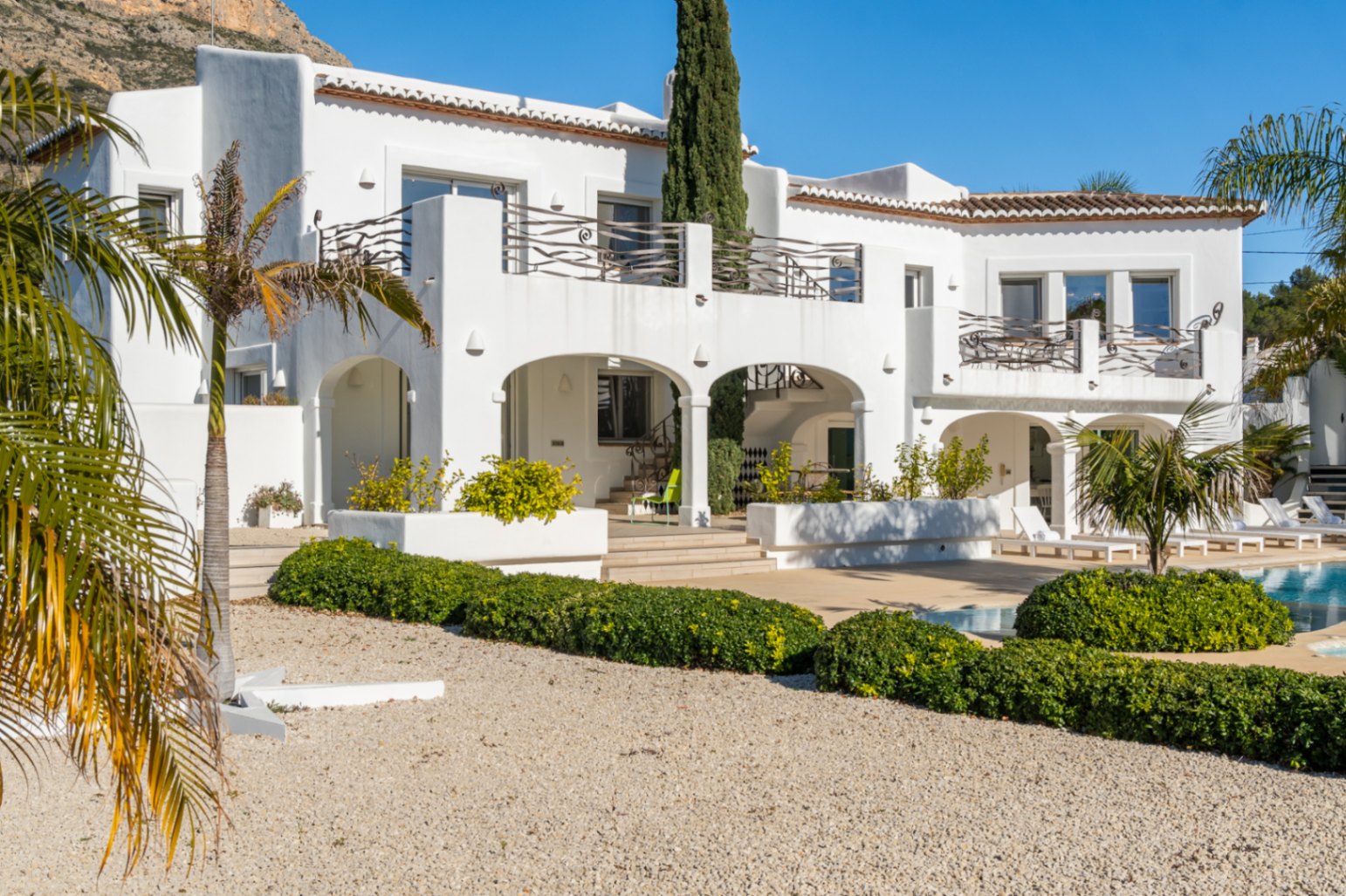 GM-243 - Villa en venta en Javea con 5 dormitorios y piscina privada