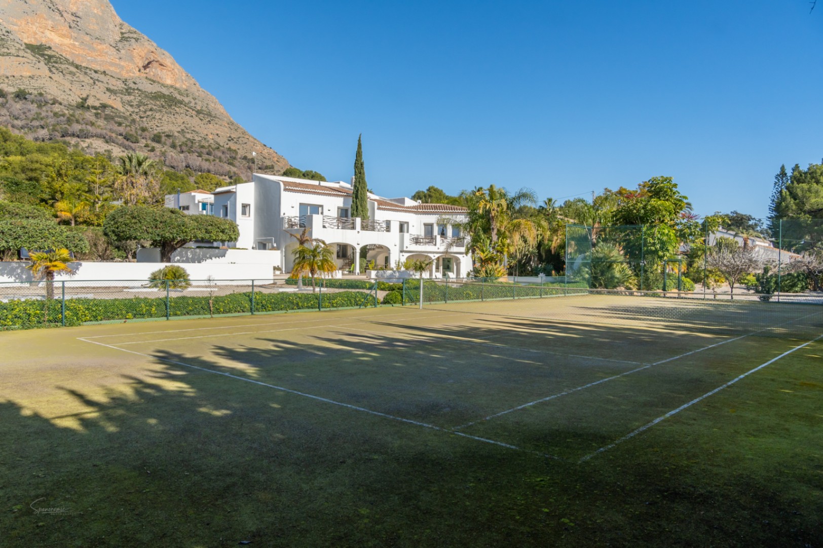 GM-243 - Villa en venta en Javea con 5 dormitorios y piscina privada