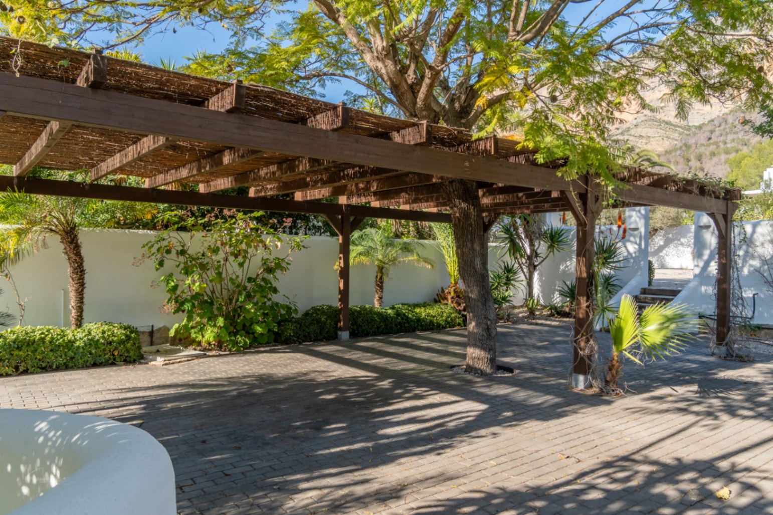 GM-243 - Villa en venta en Javea con 5 dormitorios y piscina privada